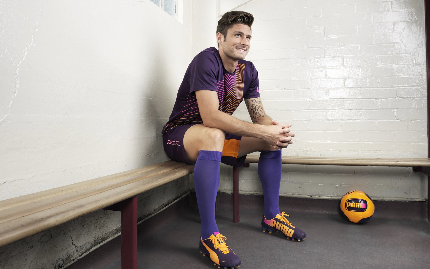 “意甲老牌强队奋勇追赶,比赛精彩纷呈”,意甲老大