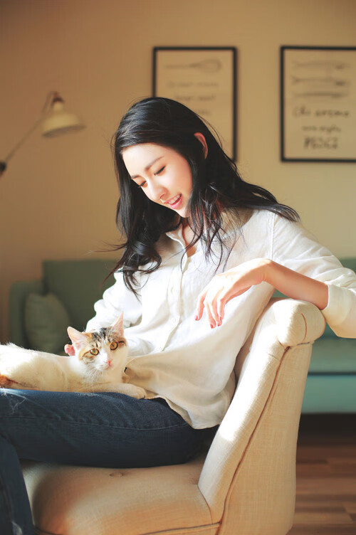 AIYOUXI.COM-《电竞行业深度调研：从小众到主流的快速崛起》，电竞行业市场