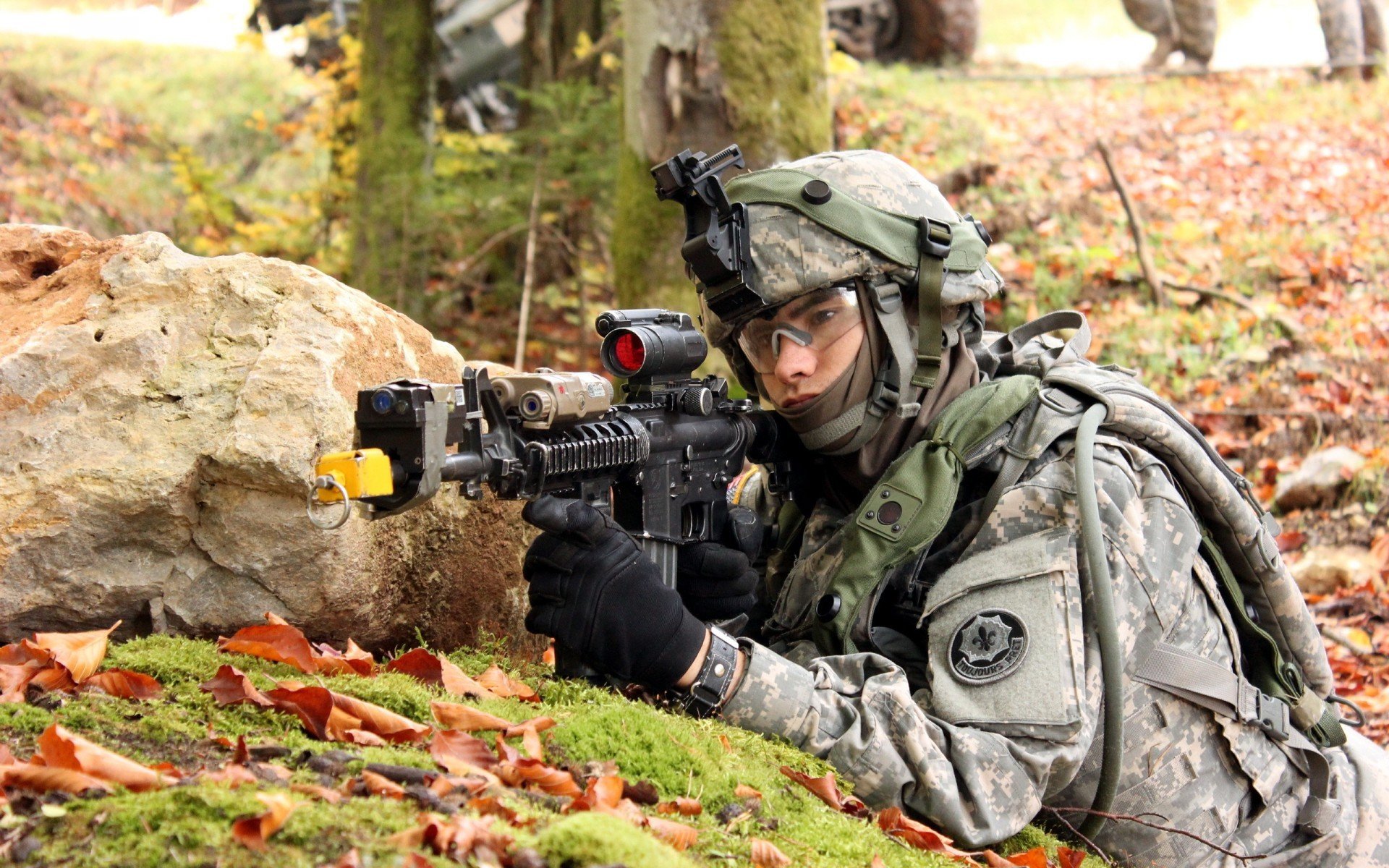 爱游戏在线登录入口-尼斯队球员拉席尔库前往中国参加比赛，拉尔斯尼尔森