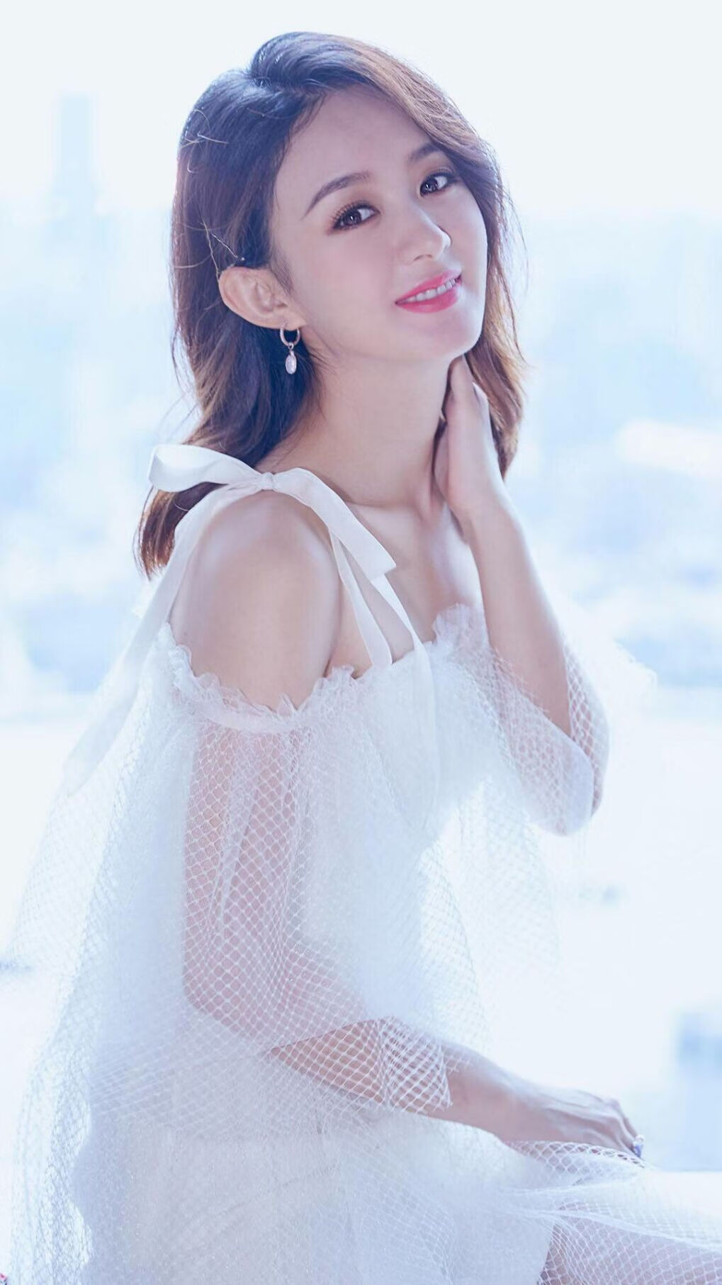 张伟丽出战海报获千万级曝光量,张伟丽首回合