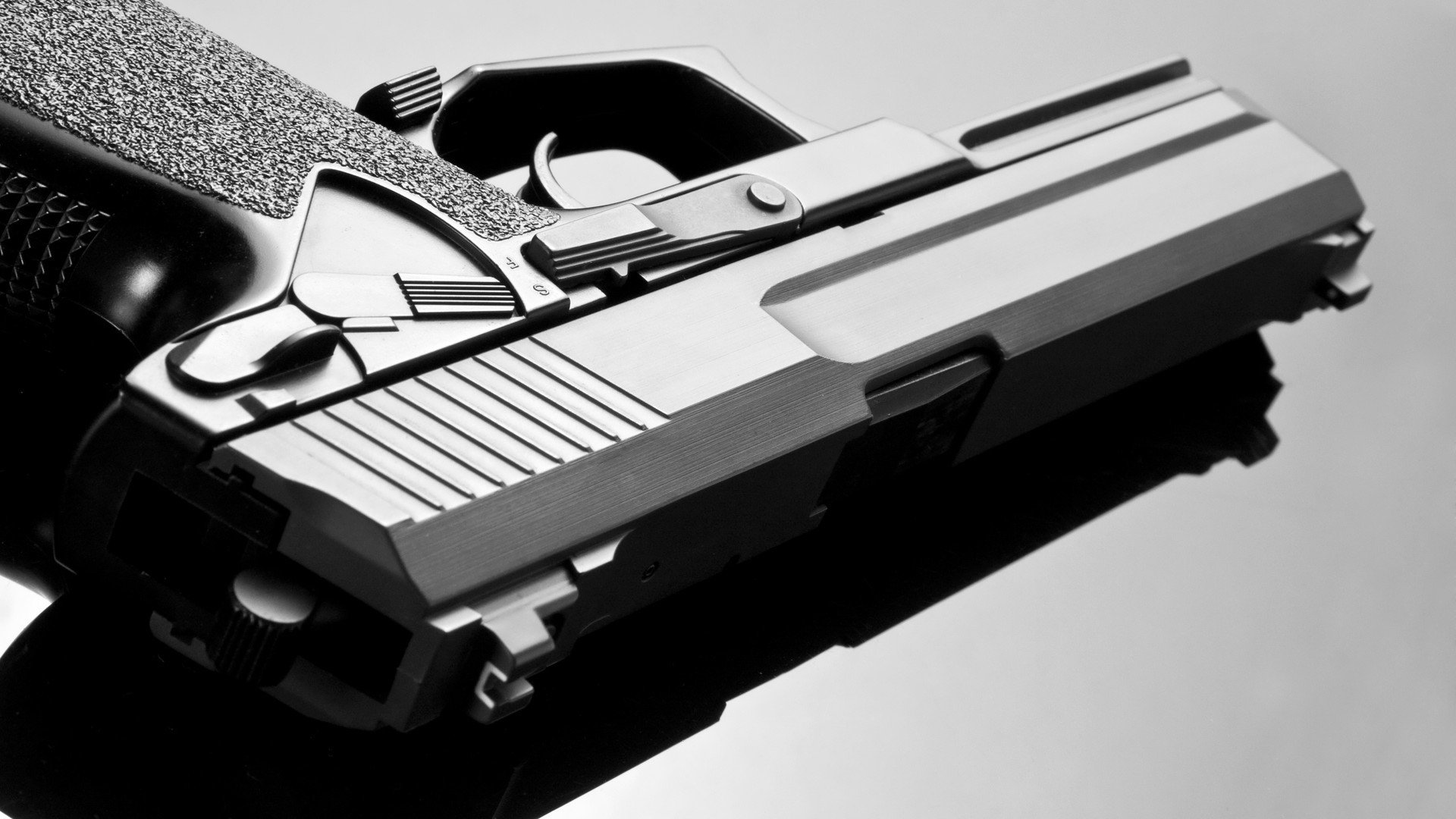 爱游戏平台-西甲战火再燃：火力全开，精彩纷呈，西甲战队